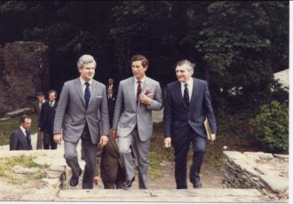 014r0afp0adt Prince Charles' visit