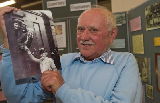 News - please vote for our Archive!