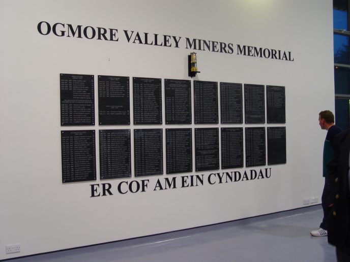 OVMM_31 Ogmore Valley Miners Memorial
