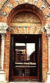 jewish-mus2 Splendid architectural detail