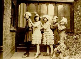 A birthday party at the Hart home, c1929-1930. Left to right: Joyce Hart (great neice of Sir Israel Hart), Audrey Felstein (now in Israel), Margaret Caney, Dorothy Woodford (nee Cooper), Betty Cooper