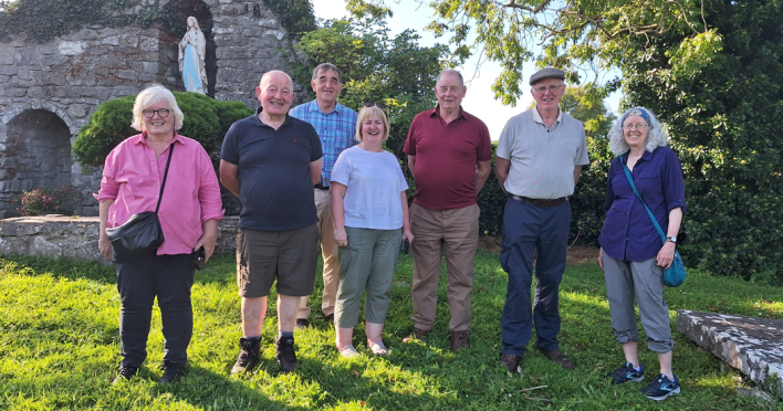 Joyce Kamsler of Medway Massachusetts USA, visits Moycullen and meets her previously unknown DNA cousins identified through the Moycullen DNA Project | Moycullen Heritage